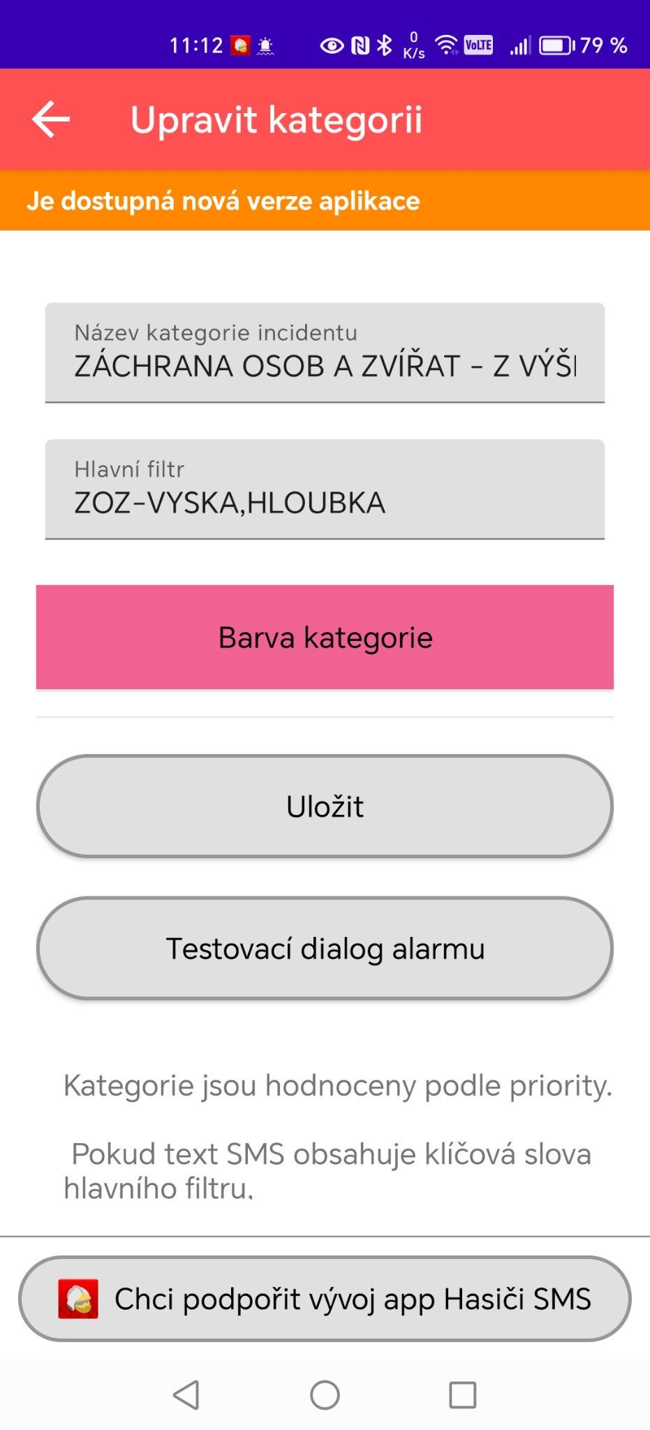 Vlastní název, klíčový výraz a barva každé kategorie